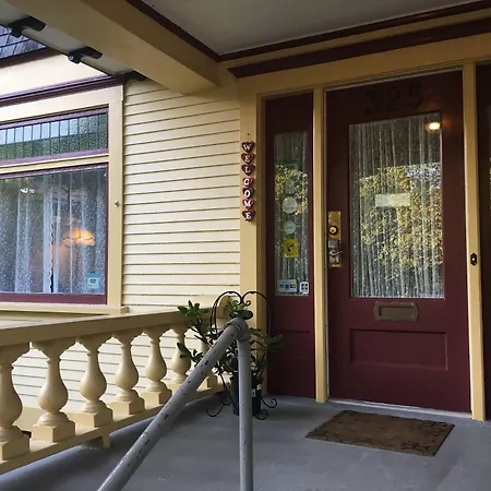 Windsor Guest House-3